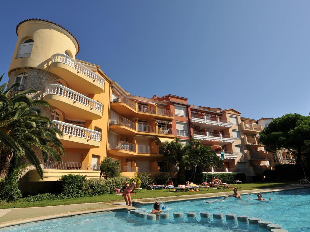 Belvilla By Oyo Comte De Empuries Apt B Empuriabrava Buitenkant foto
